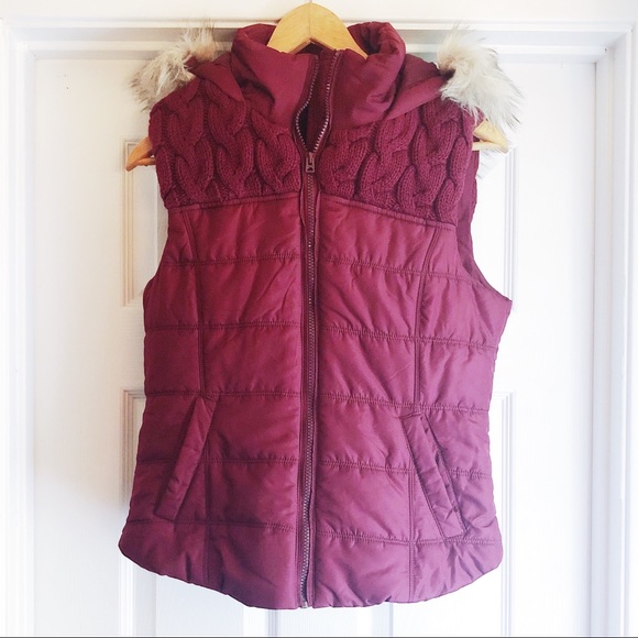 Aeropostale Jackets & Blazers - Aeropostale Burgundy Puffy Vest Faux Fur Hood Med